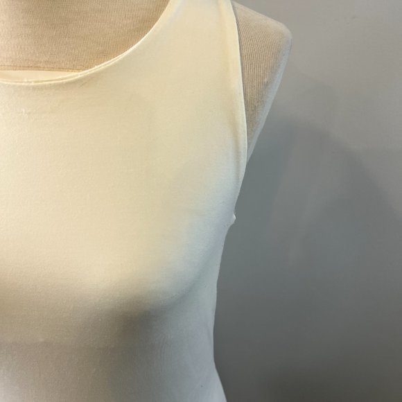 VERO MODA‎ Ivory Sleeveless Bodysuit (M) - Picture 3 of 9